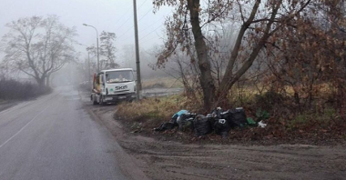 Podrzucone odpady przy ul. Syreniej