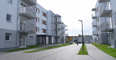 Niemal 300 mieszkań w siedmiu nowych blokach na Strzeszynie czeka na lokatorów. Klucze trafiły już do pierwszych mieszkańców