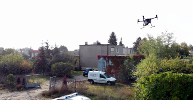 Rozpoczęły się badania jakości powietrza przy użyciu specjalistycznego drona