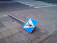 Kradzież znaków drogowych na Nowym Mieście