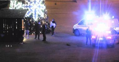 Dewastacja szopki betlejemskiej na placu Wolności - zatrzymanie sprawców przez Policję