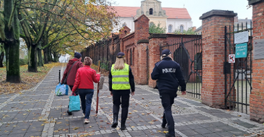 Patrole prewencyjne na terenie poznańskich cmentarzy