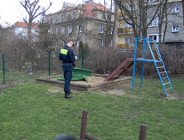 Odnowiony plac zabaw.