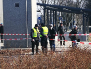 Pomogli poszkodowanym, zabezpieczają miejsce zdarzenia
