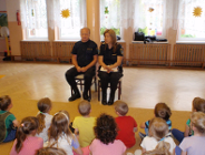 Z PRZEDSZKOLAKAMI O BEZPIECZNYCH WAKACJACH