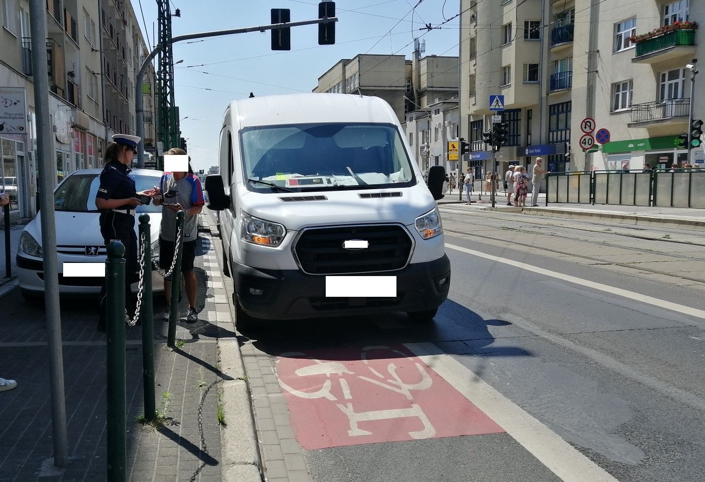 Ul. Głogowska - kontrole przestrzegania zasad parkowania pojazdów - grafika artykułu